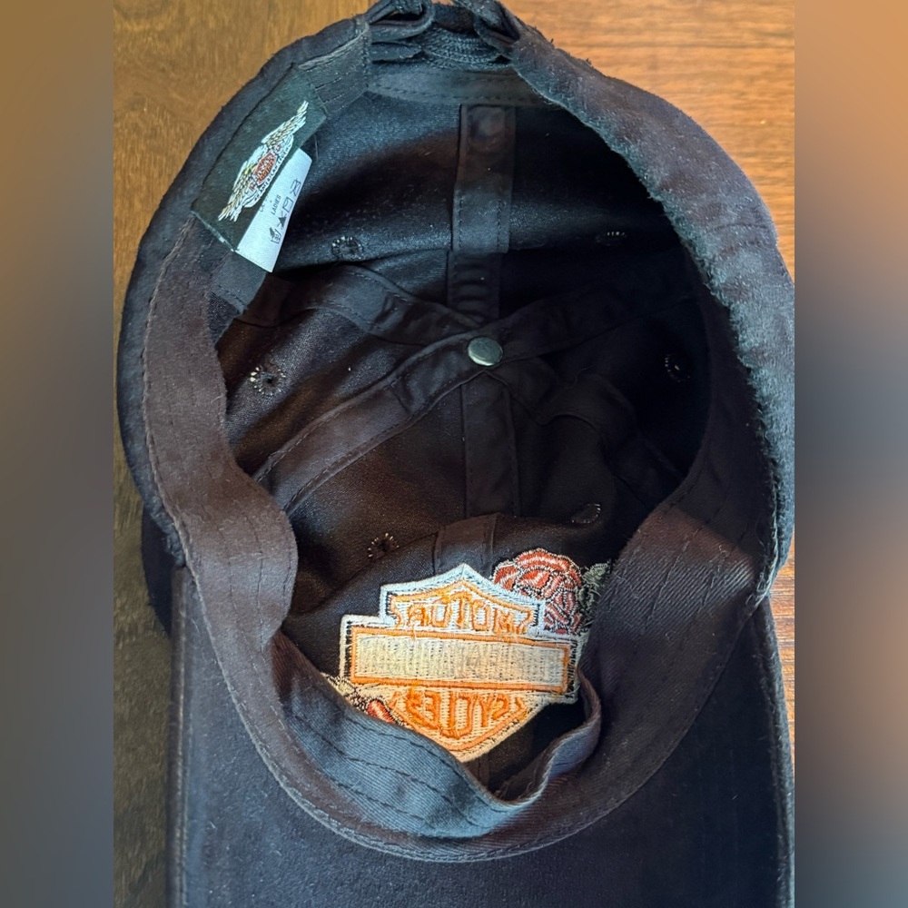 Harley-Davidson Black Cap with lace up back - Picture 5 of 5